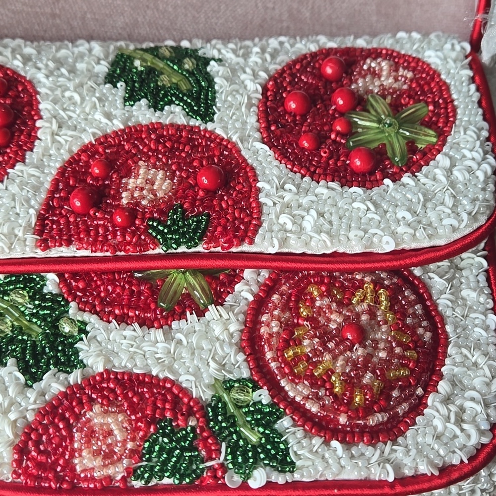 NWT Indian Tomato Beaded Shoulder Bag - Picture 2 of 7